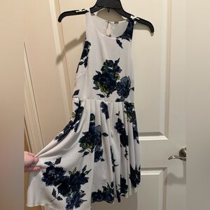 White A line dress with big blue flowers